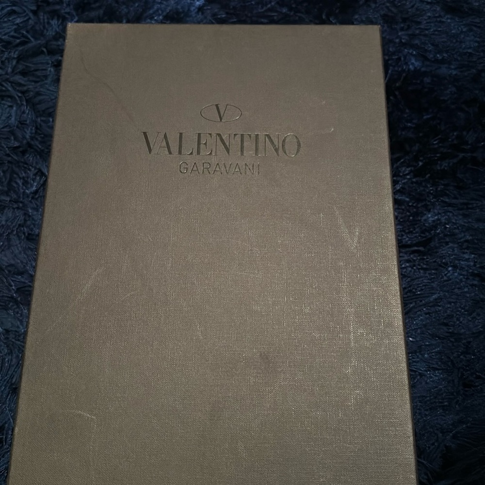 Valentino Garavani mens shoes